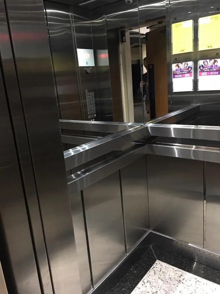 Revestimento de elevadores em inox com garantia