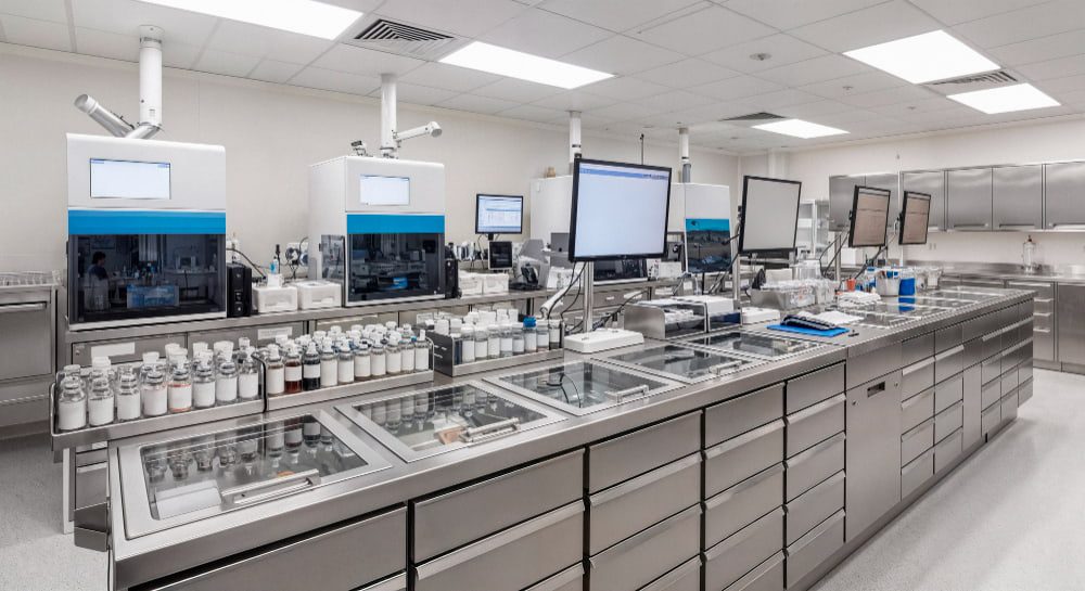 Fornecedor de mobiliário em aço inox para laboratórios