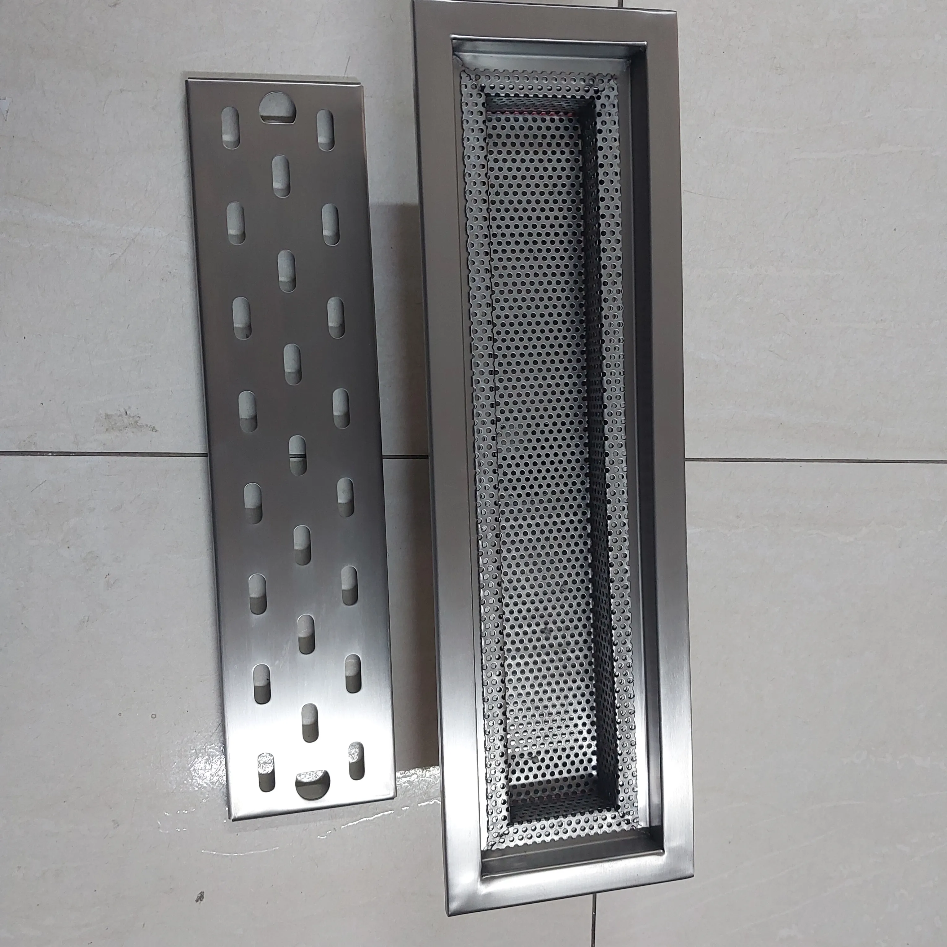 Grelha em aço inox modelo 3